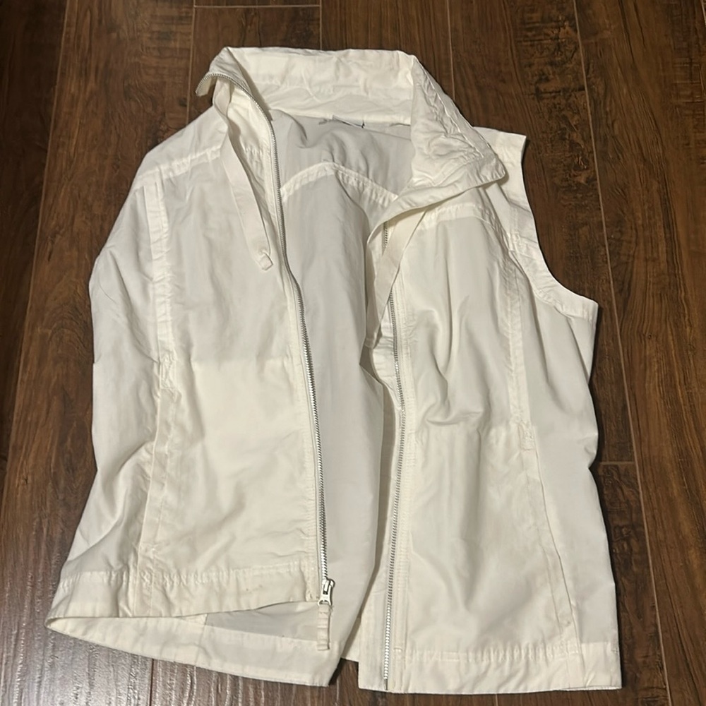 BNW/OT Columbia vest.  Size XL